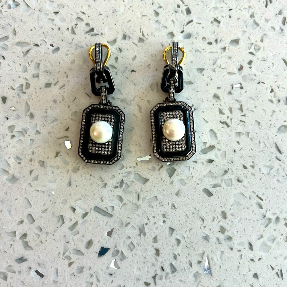 Sterling silver clip on earrings w/ real diamond chips & fake pearl